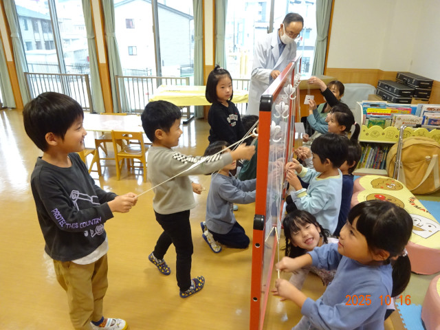 ほうりん保育園 科学教室